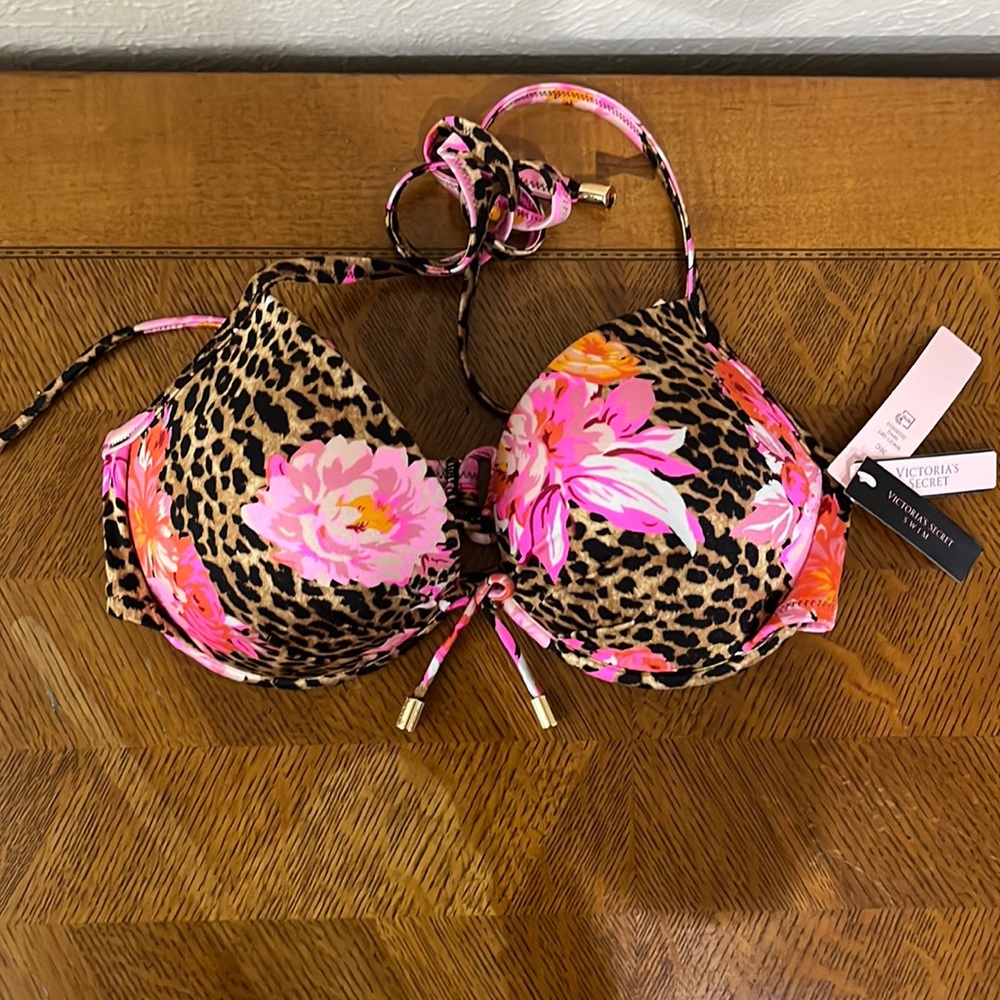 Victoria’s Secret swimsuit push up top